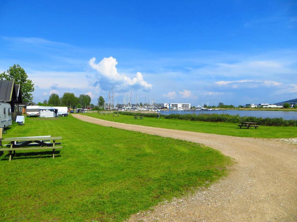 Tangloppen Camping & Cottages Ishøj Exterior foto